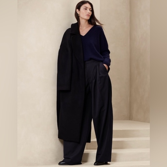 NWOT! Banana Republic Navy Soho High Rise Wide leg Italian Wool Pant - Picture 1 of 7